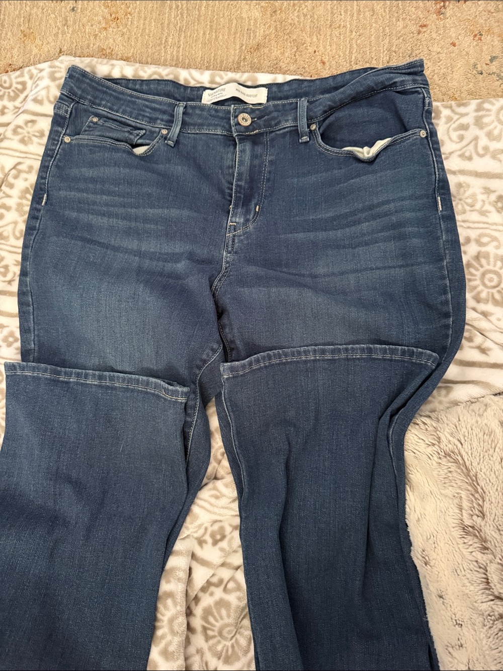 Women’s Dark Blue Stretch Jeans - Classic Mid-Rise Boot-Cut